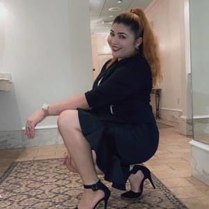 Meet your Posher, Ivania